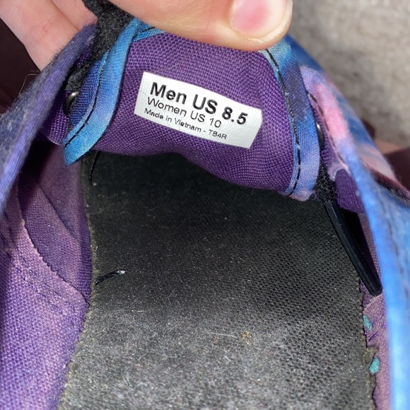 Too small - Picture 5 of 5